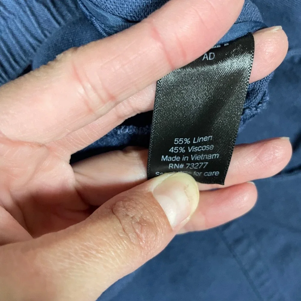 Simply Vera Vera Wang features style